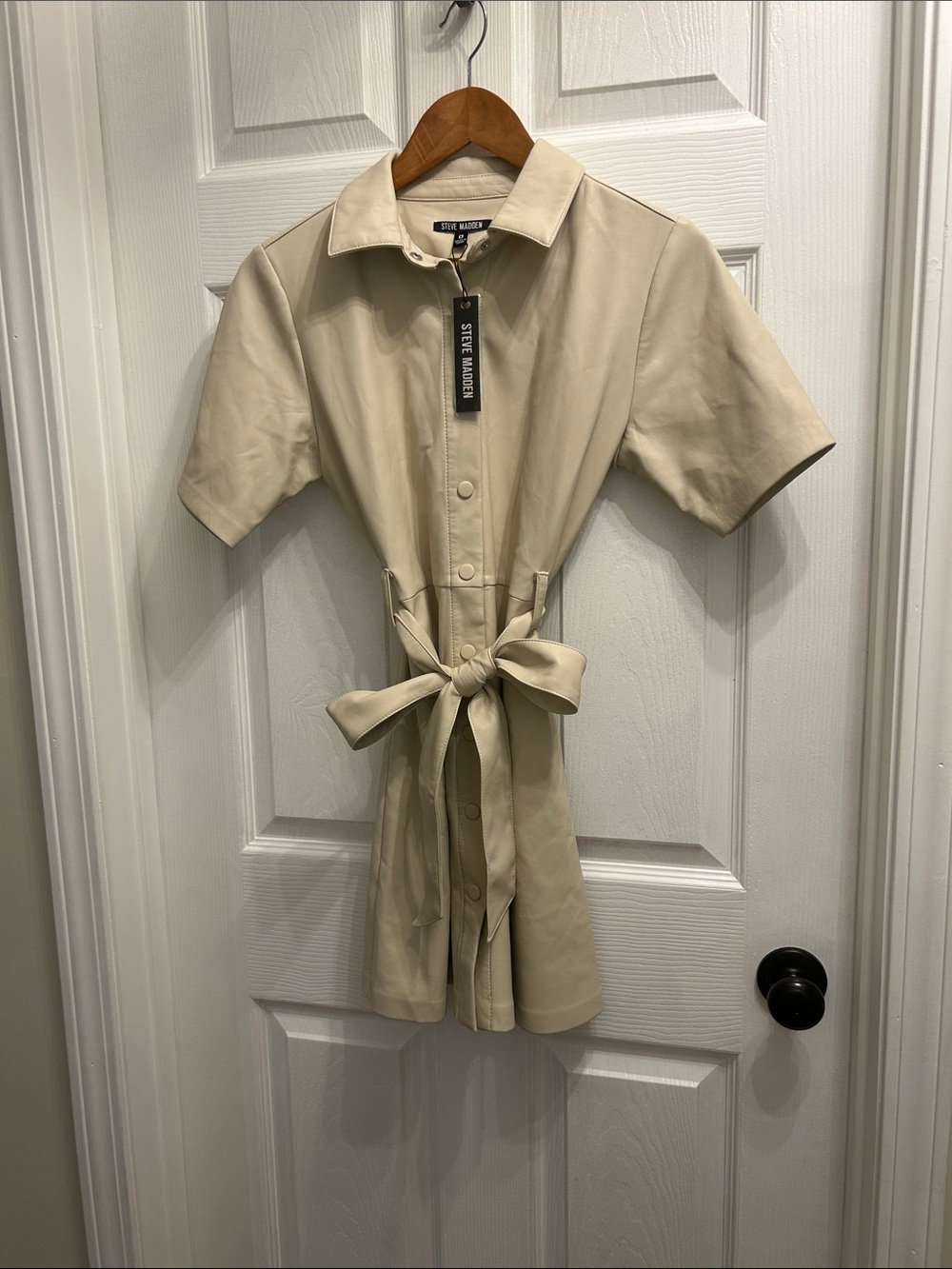 Steve Madden Beige Short-Sleeve faux leather Shirt dress with belt